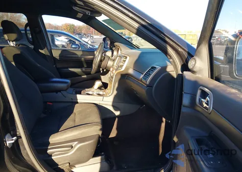 2016 Jeep Grand Cherokee Laredo from USA, damaged, VIN 1C4RJFAG9GC367216